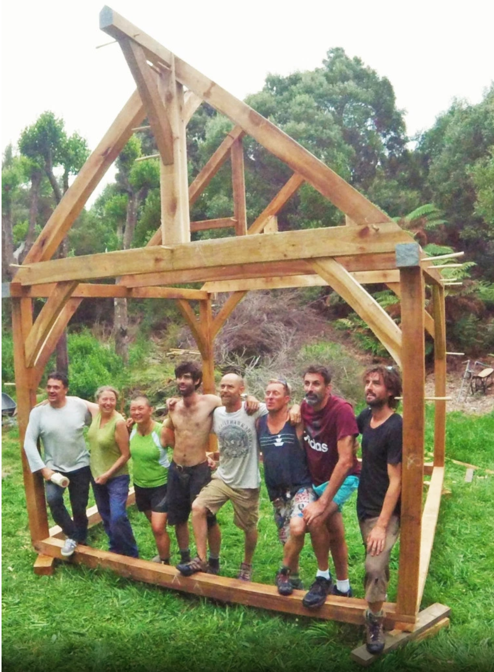 LEARN TO TIMBER FRAME - TEAM BUILDING EXPERIENCE